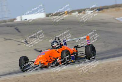 media/Oct-30-2022-CalClub SCCA (Sun) [[310aff4a96]]/Race Group 2/Race (Grapevine)/